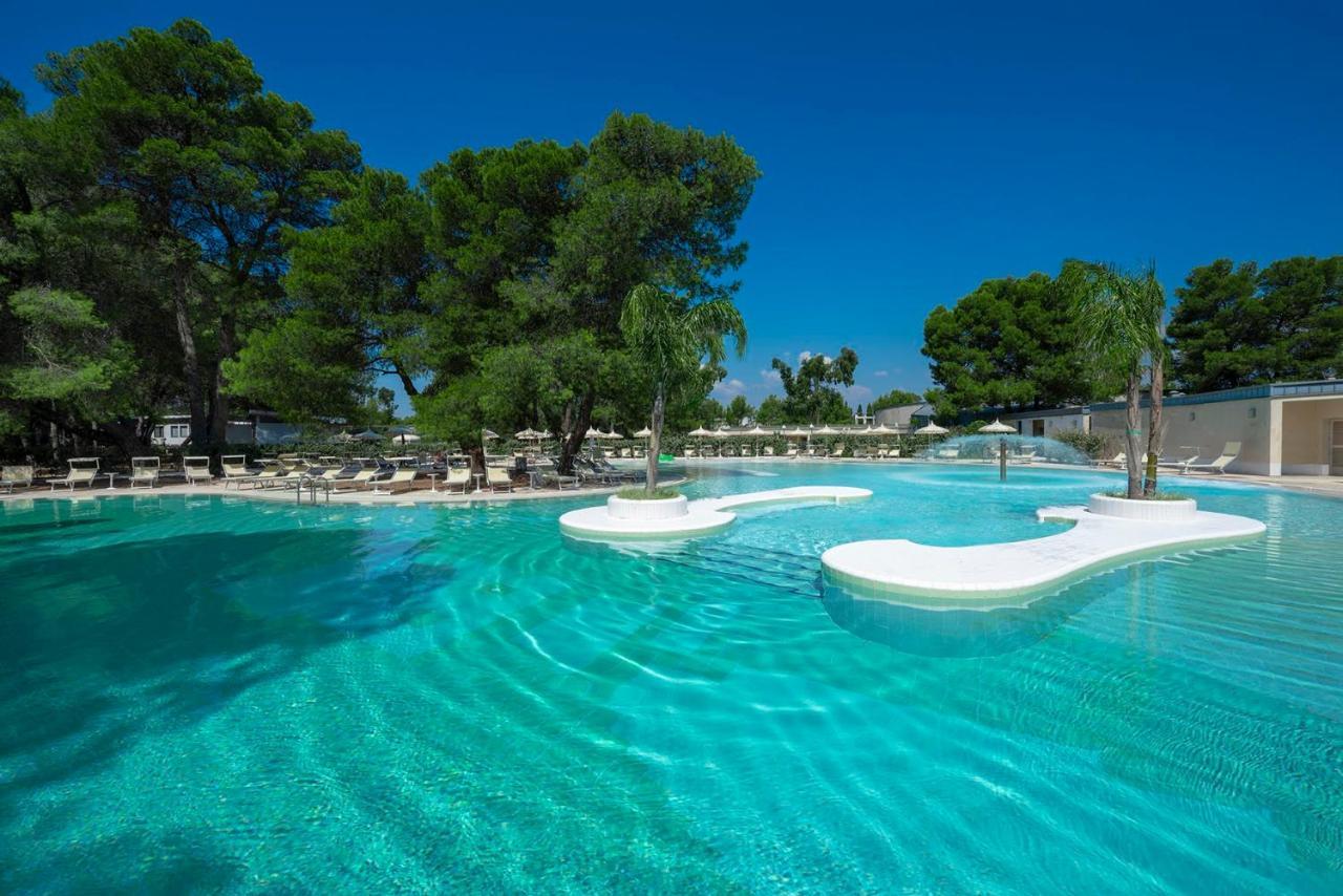 Alborèa Ecolodge Resort Castellaneta Marina Esterno foto