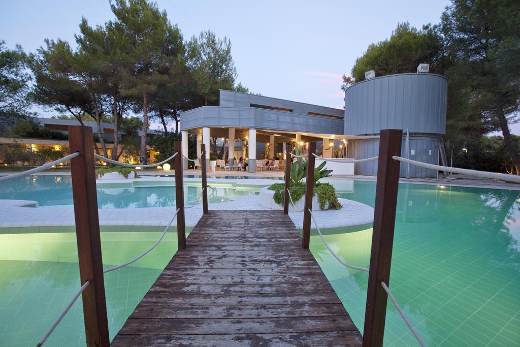 Alborèa Ecolodge Resort Castellaneta Marina Esterno foto
